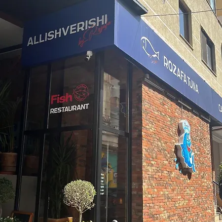 Daire Evis House Tiran