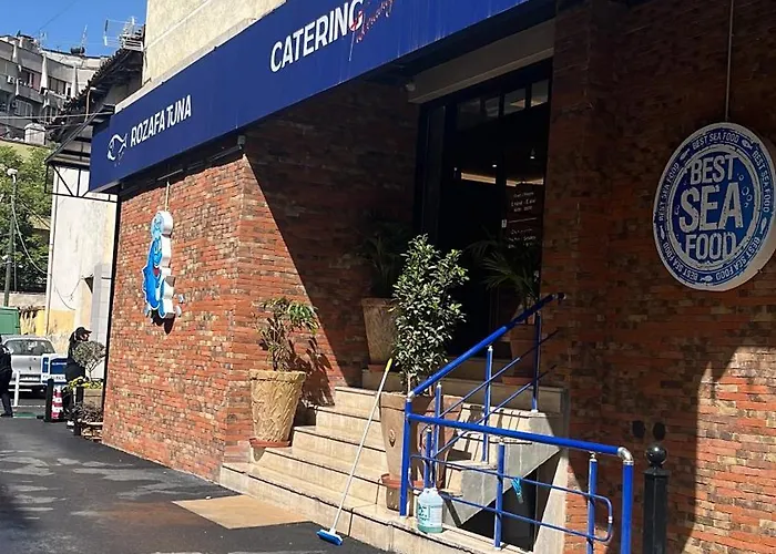 Lägenhet Evis House Tirana